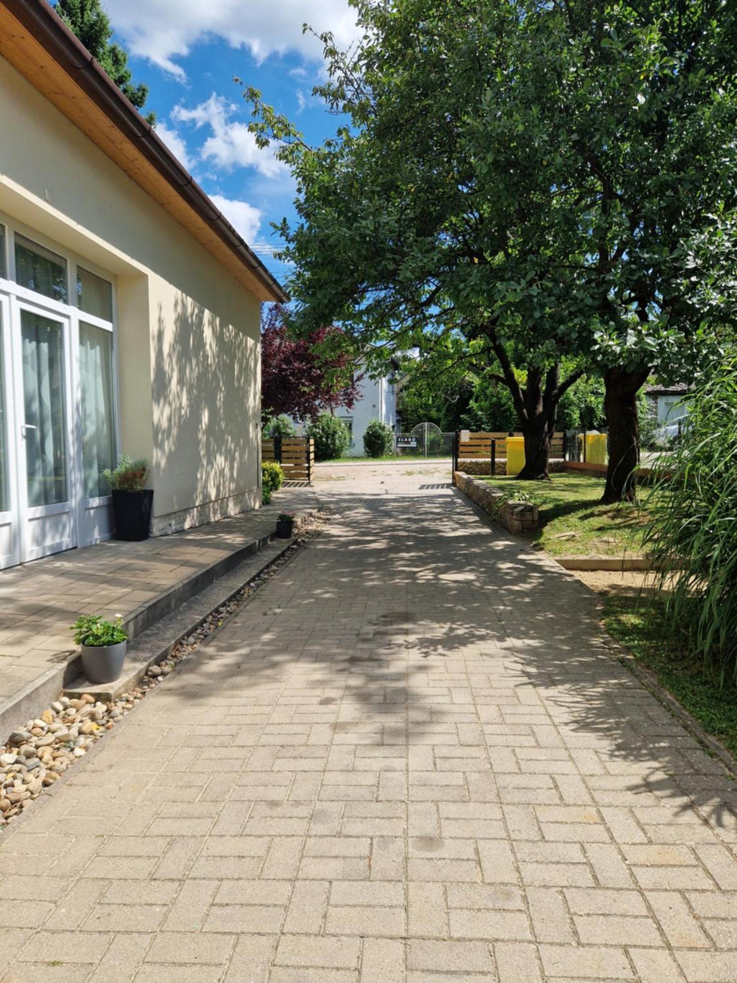 Angela Haz Lägenhet Balatonberény Exteriör bild